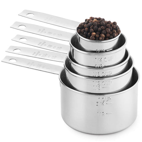 Taza medidora 1/8 taza de Laxinis World, ideal para especias y condimentos.