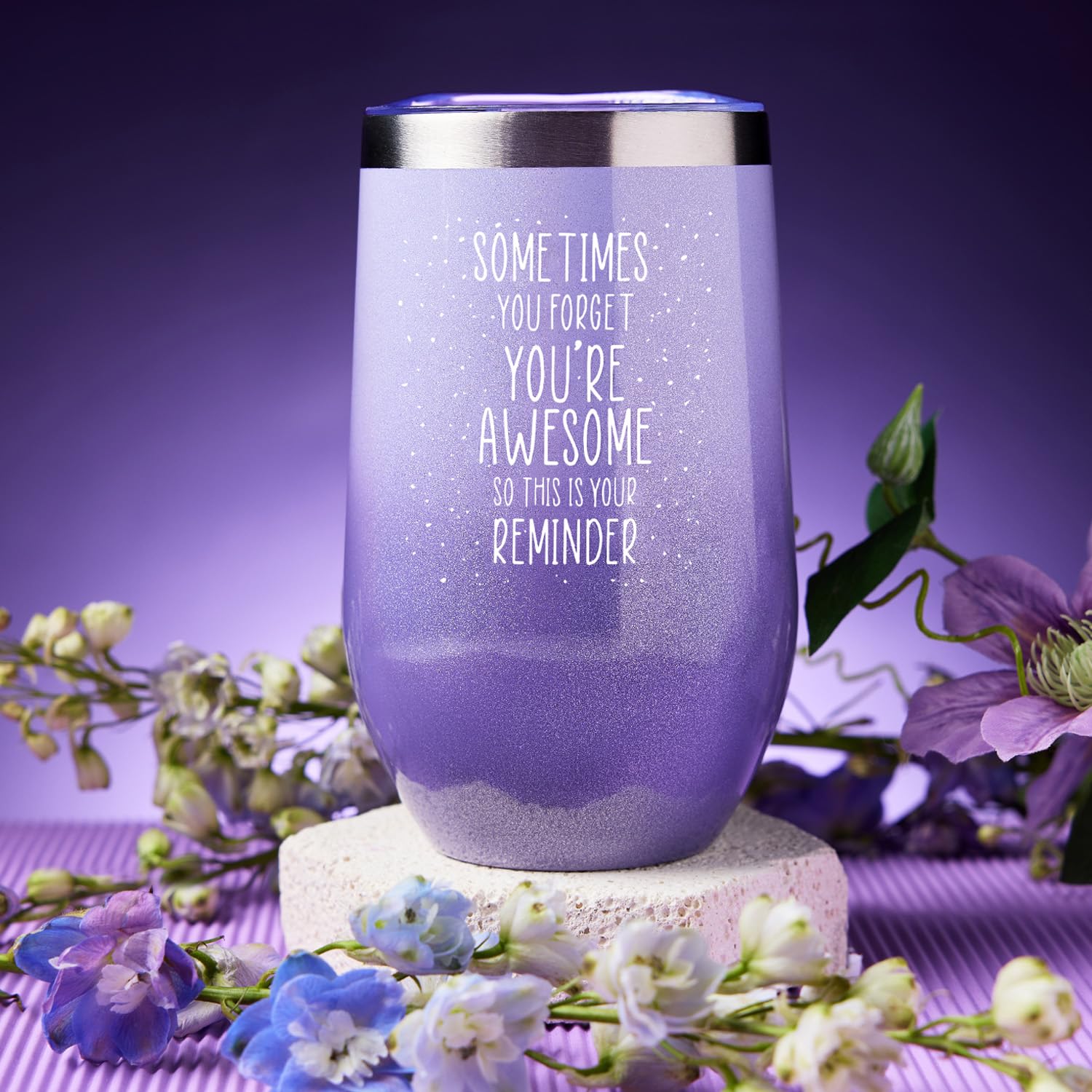 LE CADEAU vela aromática lavanda: crea un ambiente de spa en casa.
