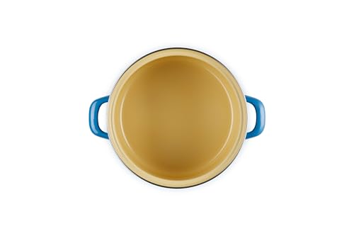 Le Creuset acabado porcelana esmaltada no reactivo, fácil limpieza diaria.