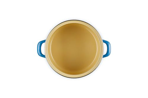 Le Creuset acabado porcelana esmaltada no reactivo, fácil limpieza diaria.
