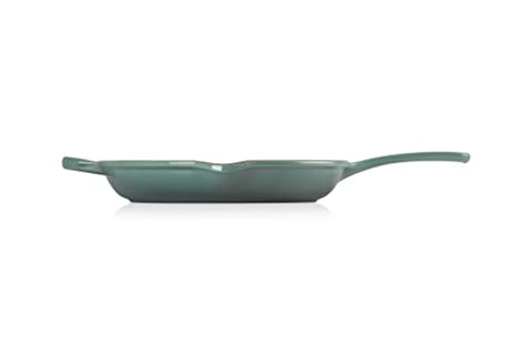 Le Creuset asa de hierro, agarre cómodo para movimientos seguros.