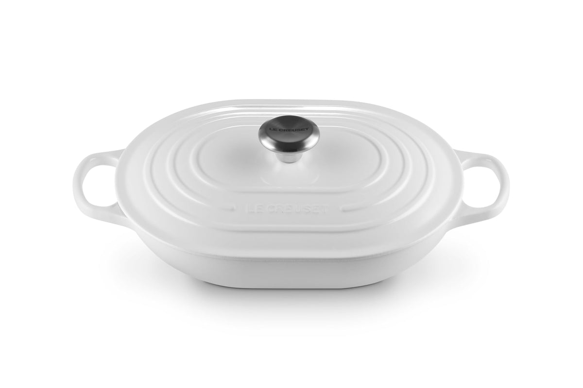 Le Creuset cazuela oval con tapa: cocción uniforme y sabor conservado.