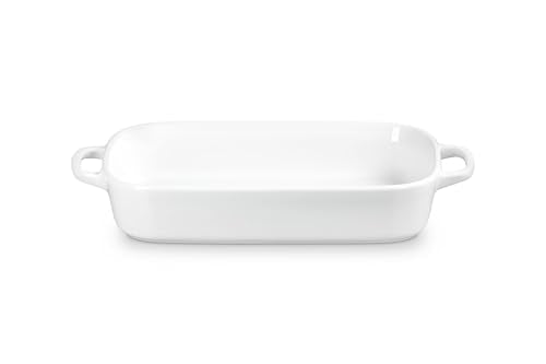 Le Creuset cerámica de piedra premium para cocción pareja y dorado uniforme.