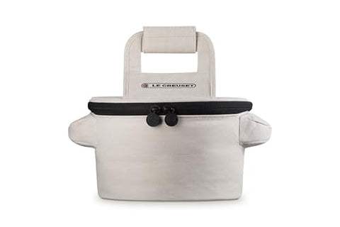 Cierre resistente y asas reforzadas de Le Creuset para un transporte cómodo