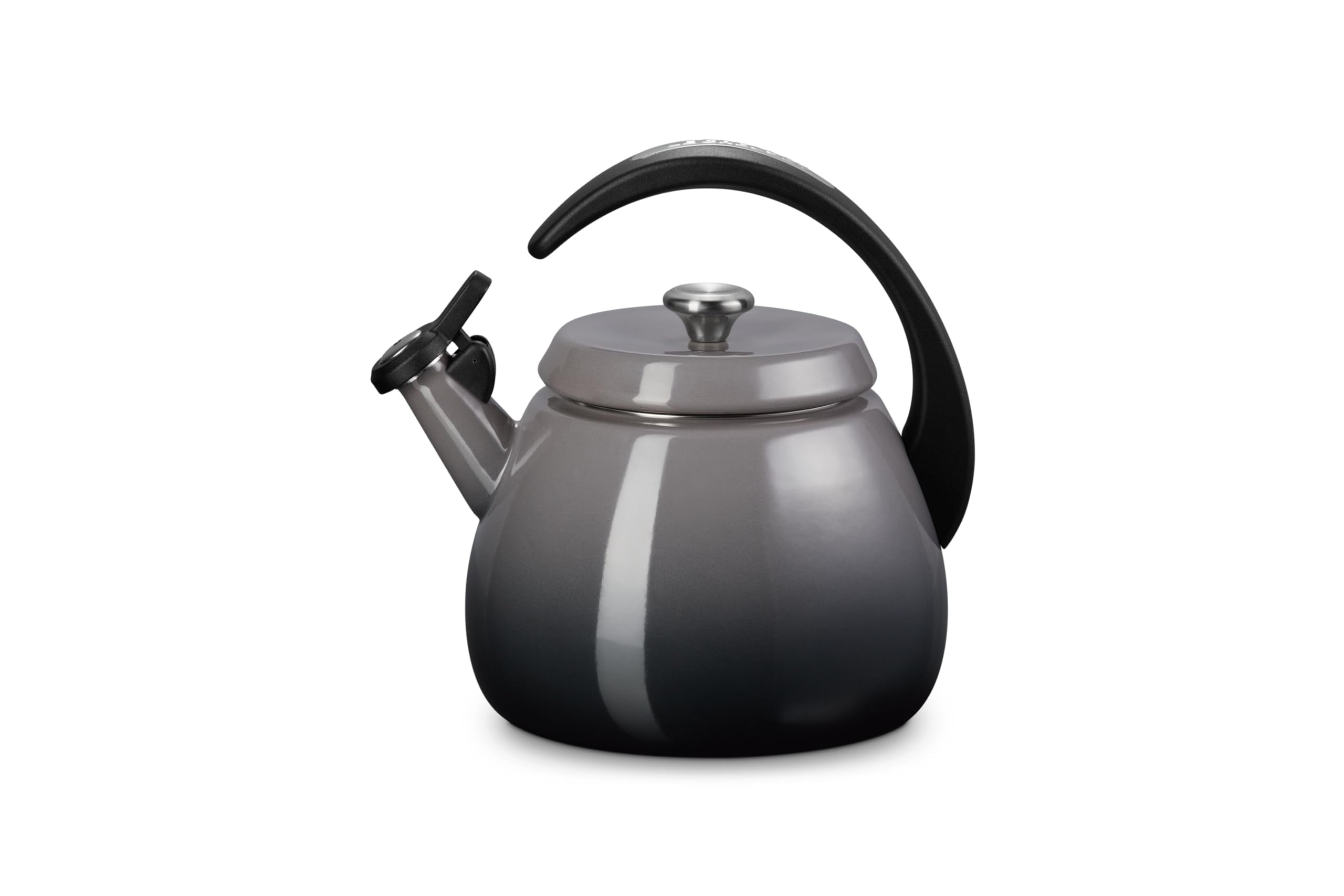 Le Creuset Cloche Kettle con diseño innovador para hervir rápido el agua