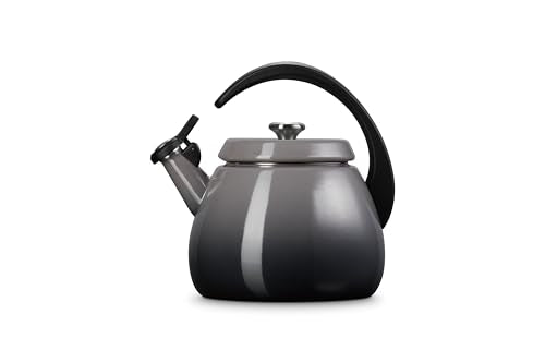 Le Creuset Cloche Kettle silbato que avisa cuando hierve para verter con seguridad