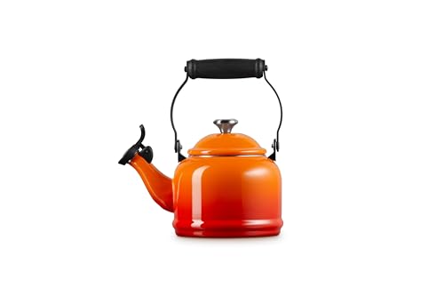 Le Creuset tetera Demi con silbato de tono único para hervir y verter.