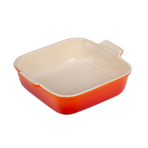 Le Creuset Heritage Square 3 qt Flame, listo para horno y mesa