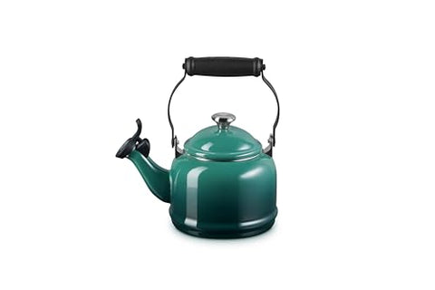 Pomo de Le Creuset, mango ergonómico para verter con precisión