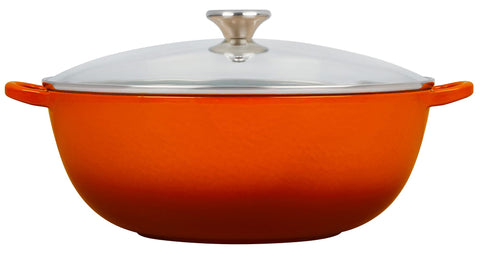 Le Creuset Horno Chef interior esmaltado claro facilita monitorear cocción.