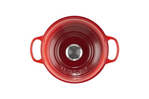 Le Creuset Horno Tapa Domo Cerise Exterior: retiene vapor para corteza crujiente
