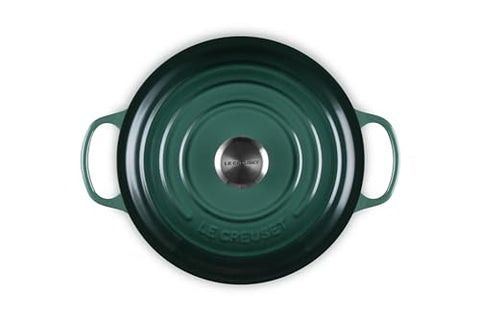 Le Creuset interior esmaltado claro facilita seguir la cocción.