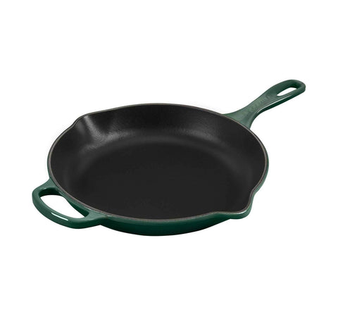Le Creuset limpieza fácil gracias al esmalte resistente a manchas.