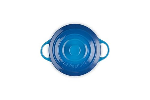 Le Creuset Mini Cocotte, superficie antiadherente para desmoldar fácilmente.