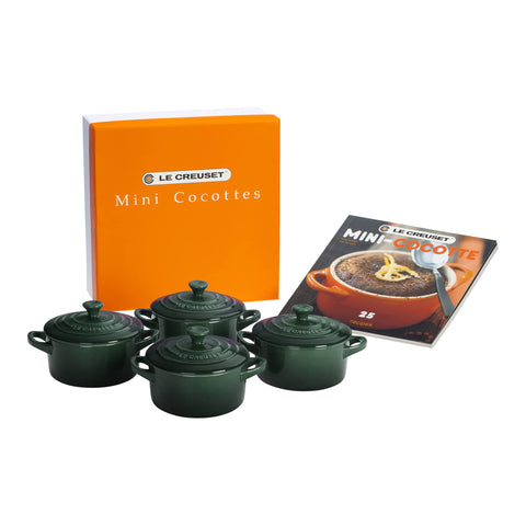 Le Creuset mini cocottes Artichaut 8oz listas para porciones individuales con color vibrante.