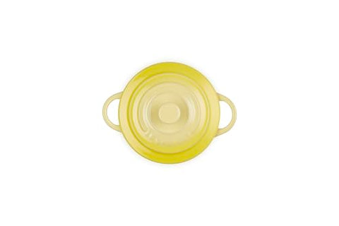 Le Creuset Mini Cocotte Soleil interior con distribución uniforme del calor.