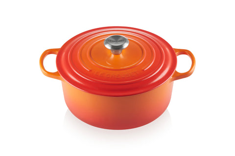 Le Creuset Olla esmaltada redonda de 5,5 qt, color naranja intenso, cocción uniforme garantizada.