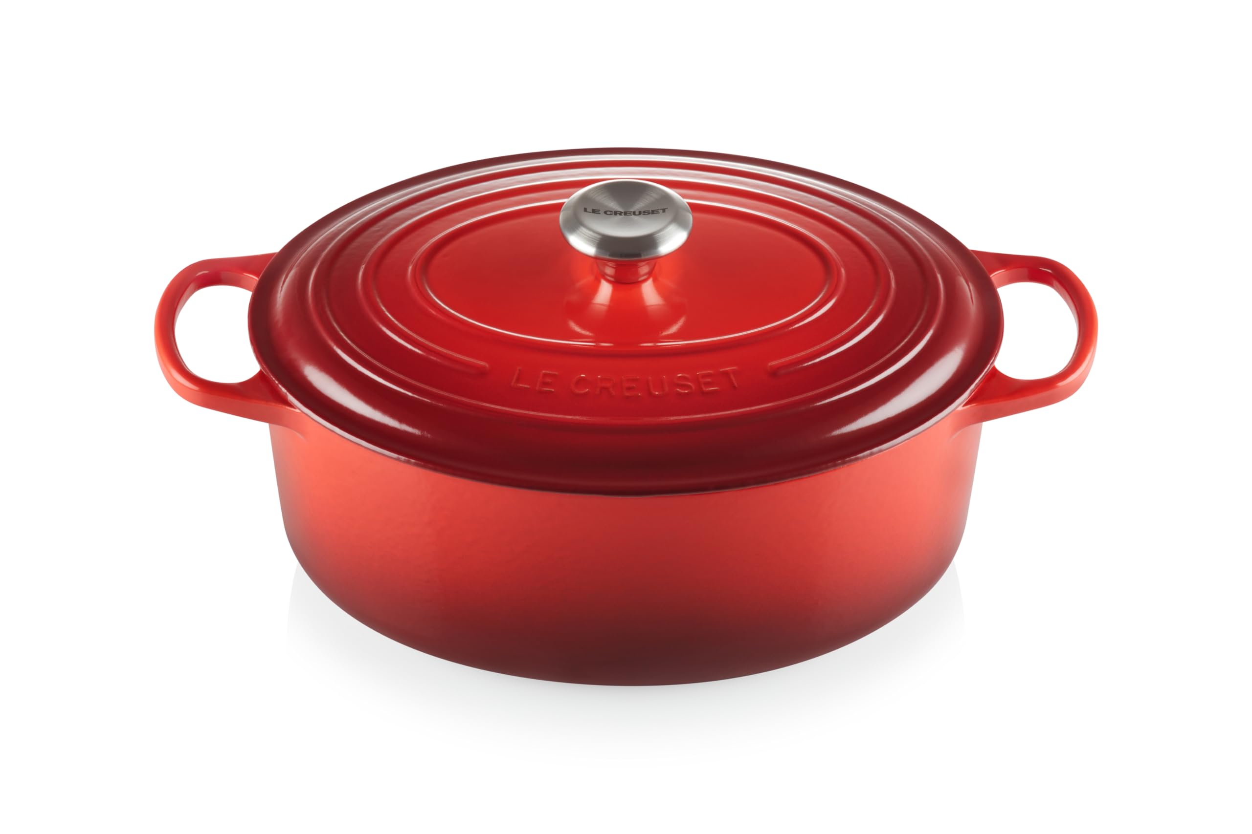 Olla oval Le Creuset Cerise exterior: esmaltado resistente y fácil de limpiar.
