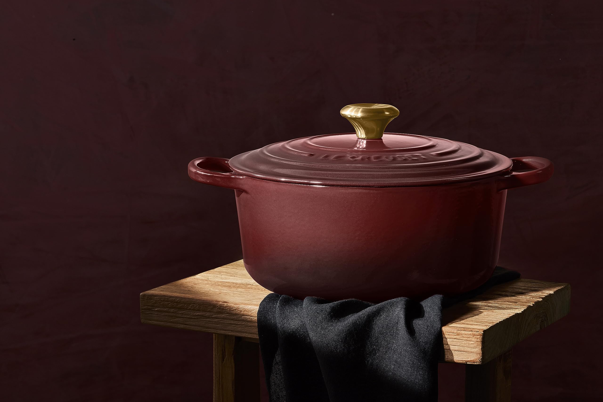 Tapa Le Creuset que circula vapor para retener humedad