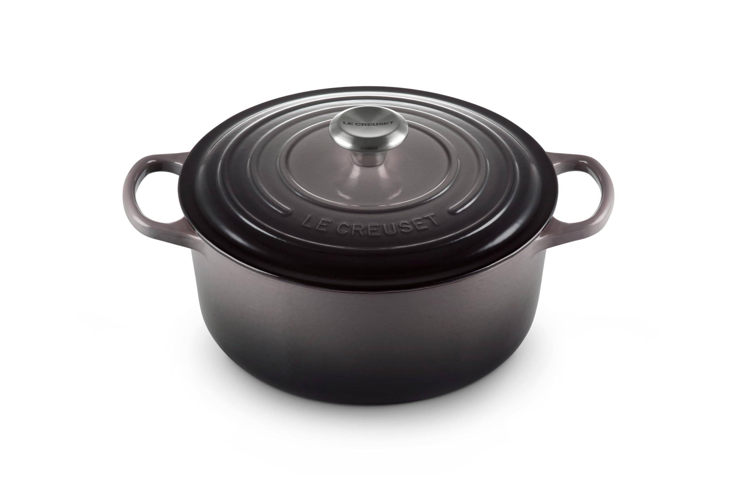 La olla Le Creuset redonda esmaltada Oyster muestra cocción uniforme.