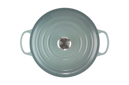 Le Creuset Olla redonda: interior claro para monitorear cocción y progreso