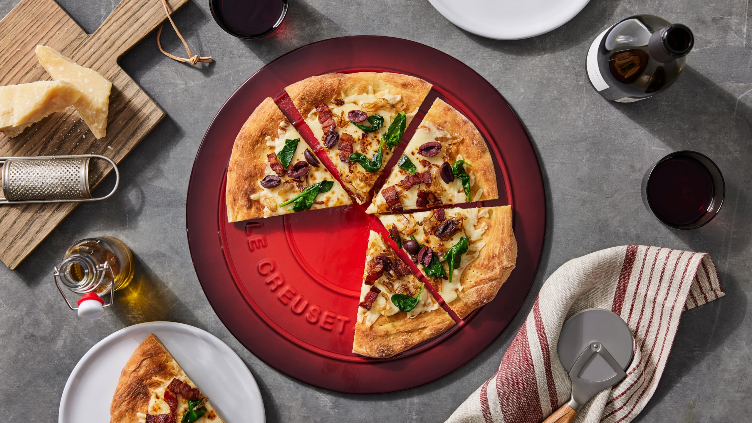 Le Creuset Piedra para Pizza, fácil limpieza gracias al esmalte esmaltado.