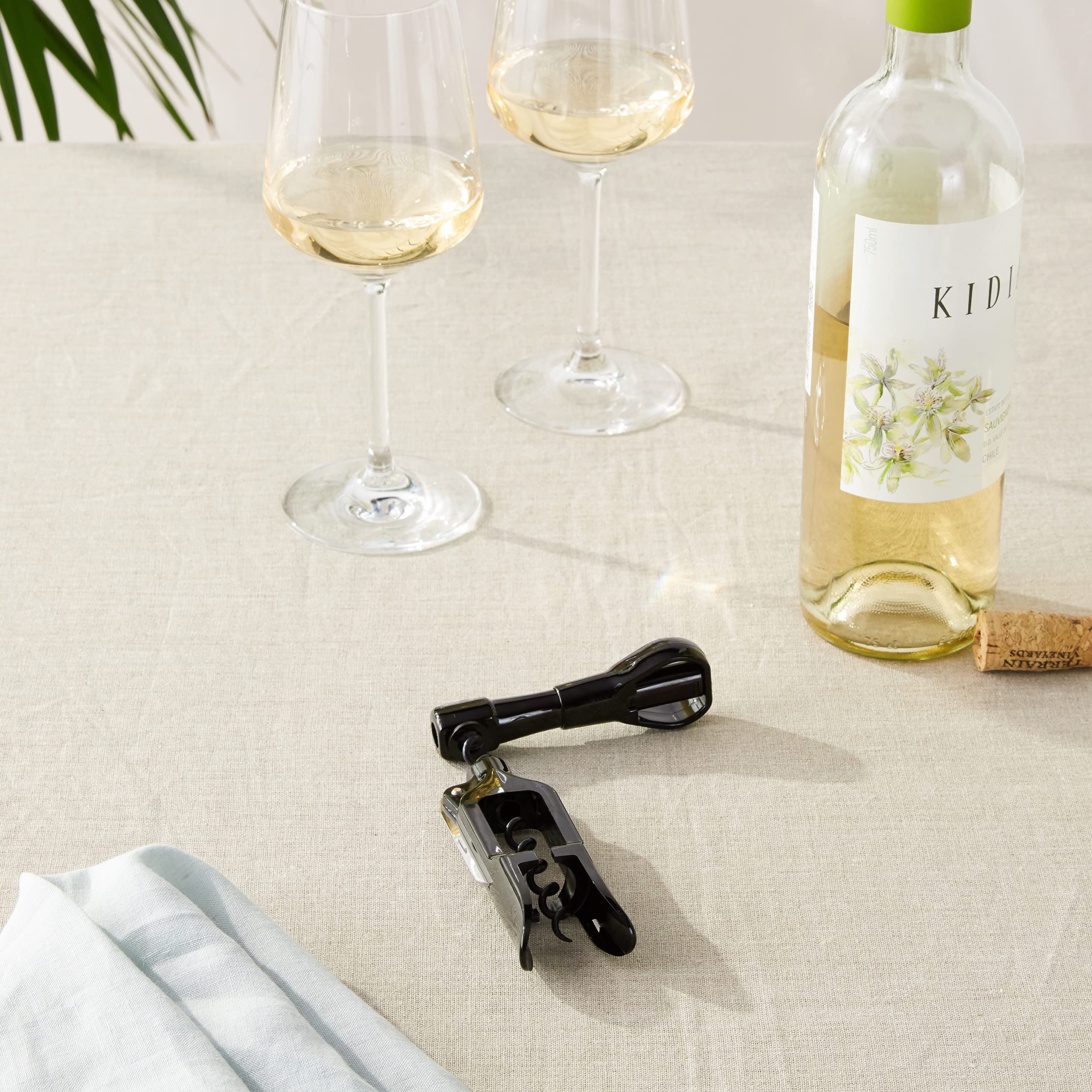 Le Creuset Pocket Original 6 abrebotellas: abre botellas fácilmente en casa o al aire libre.
