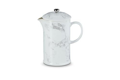 Le Creuset Prensa Francesa Marble 34oz retención térmica, mantiene la bebida caliente por más tiempo.