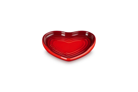 Le Creuset reposacucharas corazón cerise, frontal, protege encimera y facilita secado.