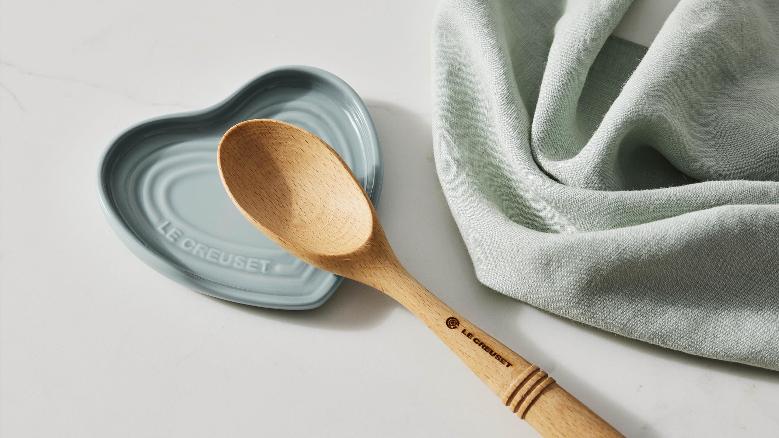 Reposacucharas Le Creuset, material de piedra duradera, uso diario.