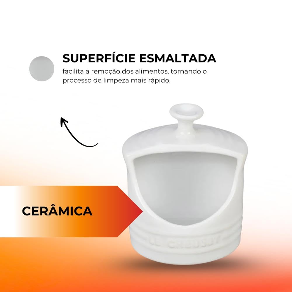 Le Creuset salero con esmalte exterior resistente a manchas y arañazos.