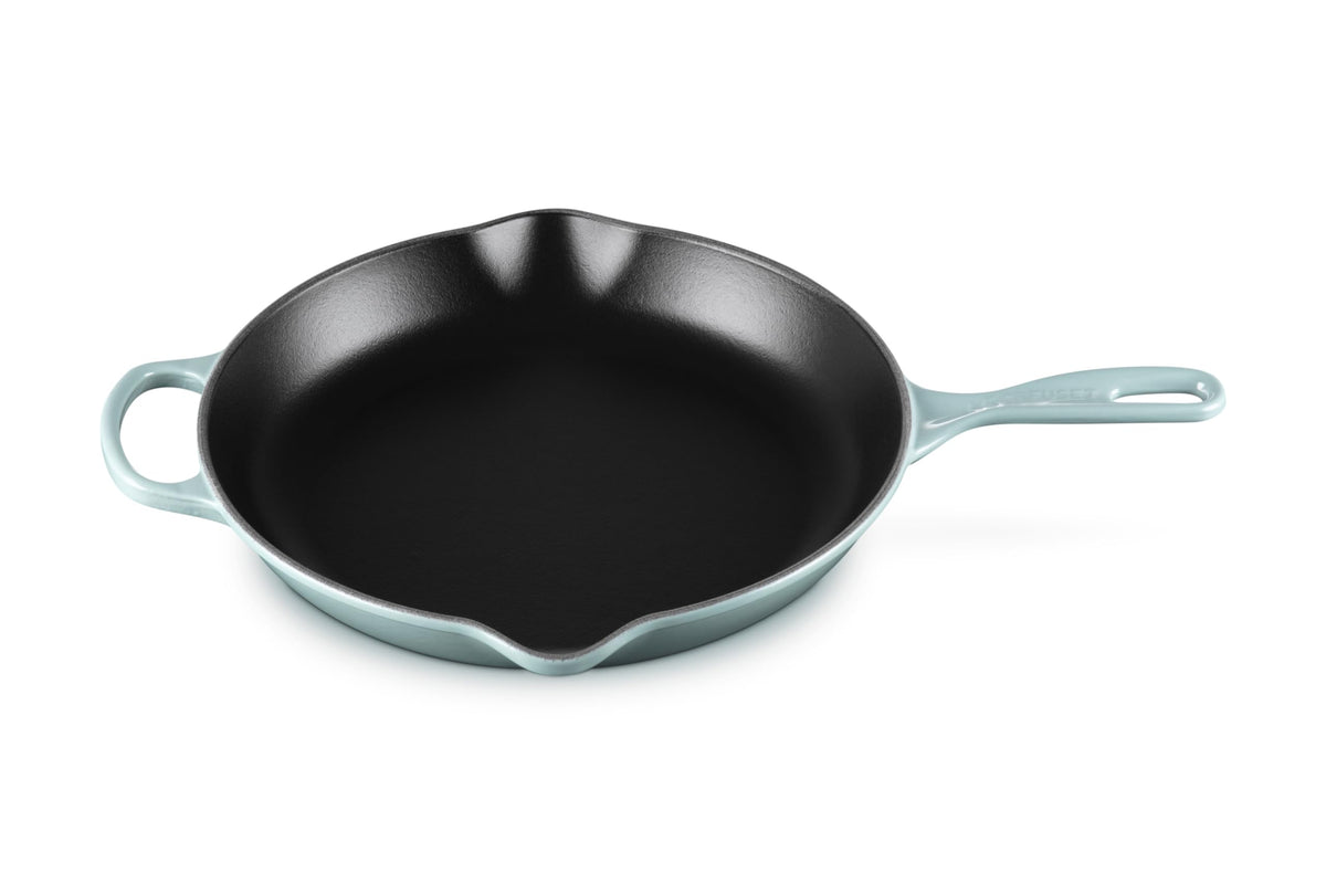 Le Creuset Sartén de hierro esmaltado con manija ergonómica para sellar carnes