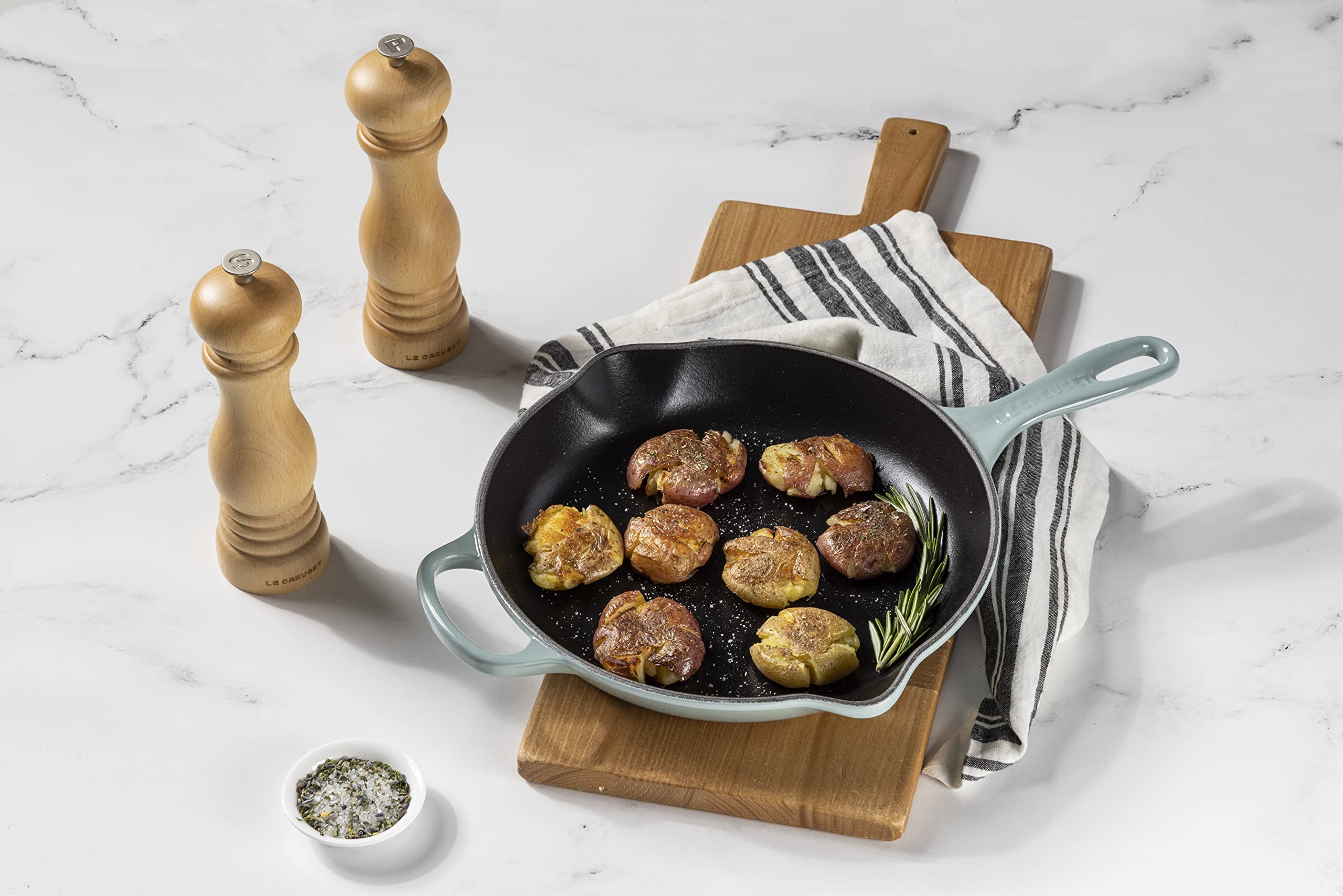 Sartén Le Creuset de 25 cm apto para horno y mesa.