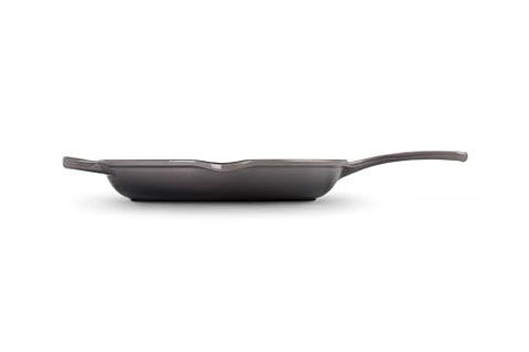 Mango de hierro Le Creuset Oyster, manejo cómodo