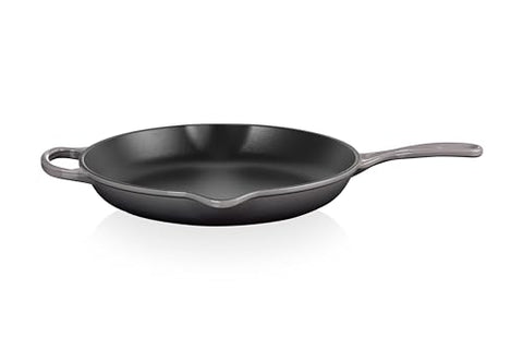 Le Creuset Signature: interior negro satinado esmaltado, fácil de limpiar
