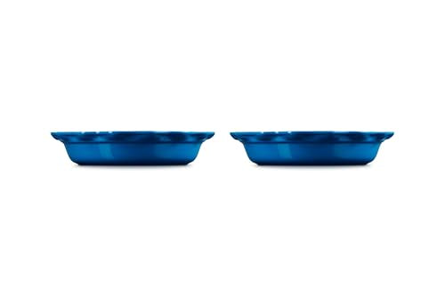 Le Creuset tarta Heritage cerámica de alta retención de calor para servir caliente.