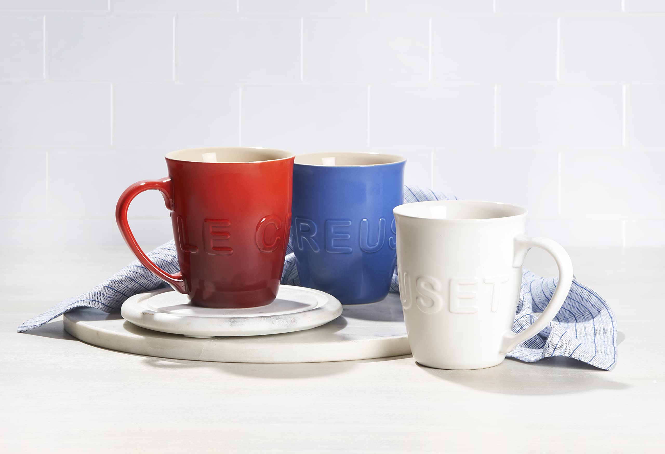 Le Creuset taza cerámica logo envuelto Marseille 20oz: apta para horno y microondas.