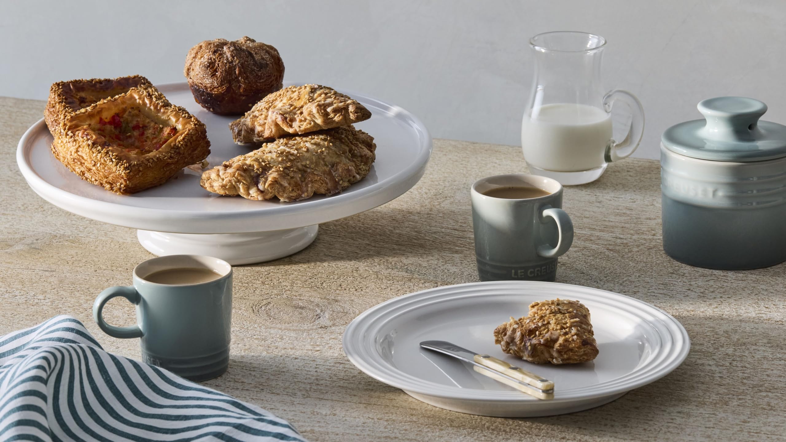 Le Creuset taza espresso apta para horno microondas y lavavajillas con utensilios de metal