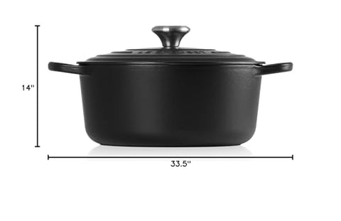 Uso diario en mesa con Le Creuset Licorice para servir con estilo.