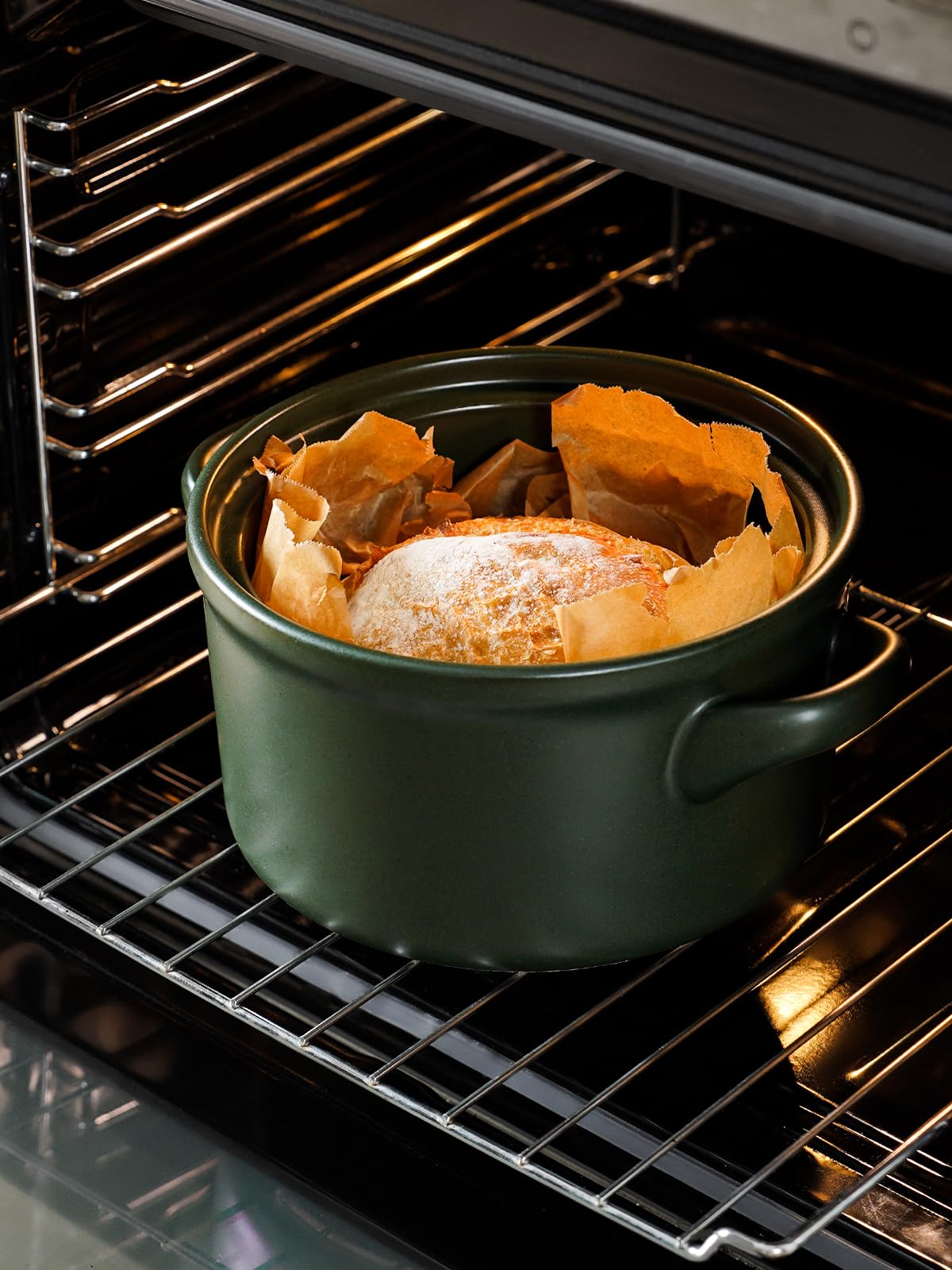 Tapa y cuerpo de la Olla LE TAUCI 3qt, diseño seguro para guisos