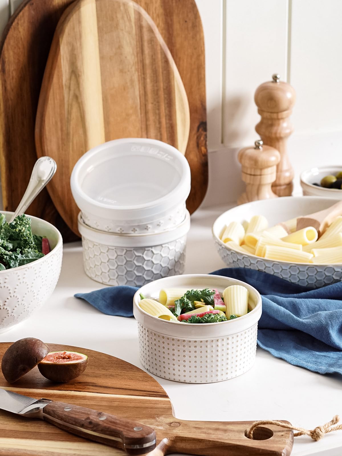 Tapa de silicona LE TAUCI antifugas facilita conservar alimentos.