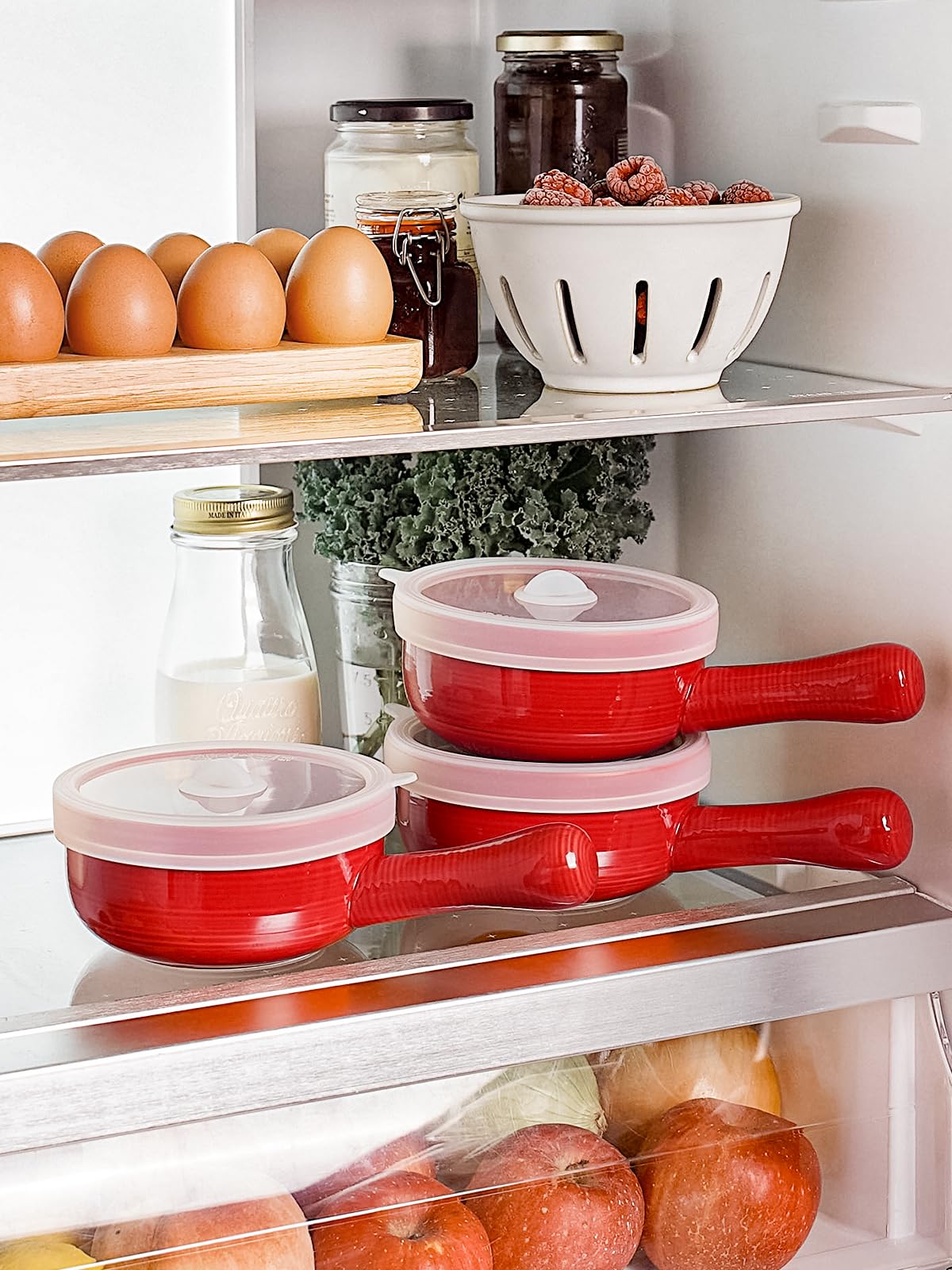 LE TAUCI mango ergonómico de dos orificios facilita agarrar tazones.
