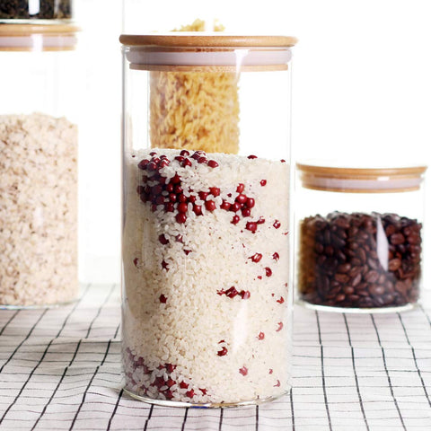 Uso diario en cocina para arroz, pasta y galletas con frescura.