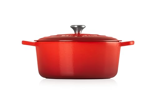 Le Creuset mango ergonómico cerise, cómodo agarre para moverla.