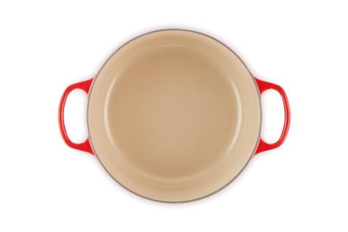 Le Creuset tapa-ajuste-estrecho, tapa que circula vapor y retiene humedad