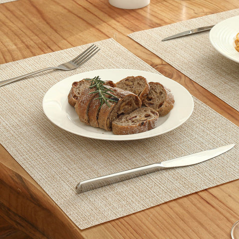 Leetaltree mantel beige apto para uso en hoteles y restaurantes.
