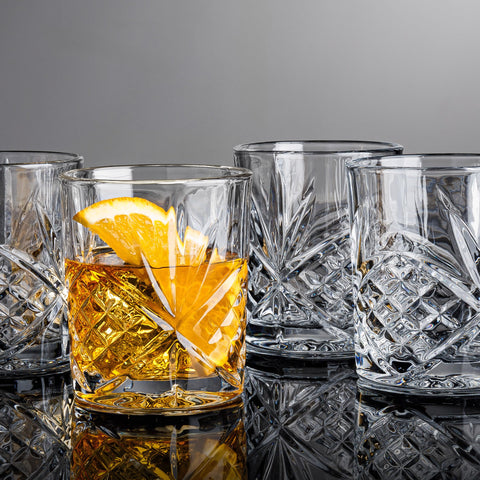 Vaso Lefonte whisky borde facetado, realza la iluminación al servir cócteles.