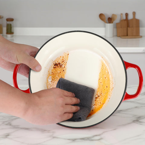 Regalo perfecto de cocina: Leiroonkasst en rojo, rendimiento sólido.
