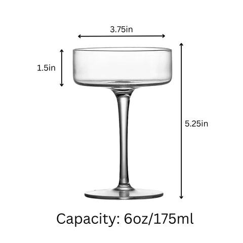 LEMONSODA diseño elegante de copas martini con tallo para servir con estilo.