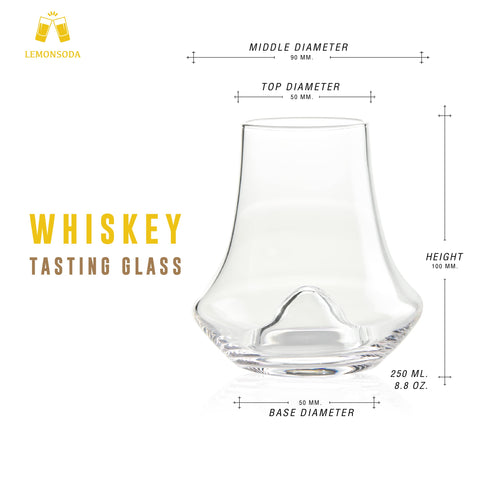 LEMONSODA vaso degustación whisky cercano, borde ancho para liberar aromas.